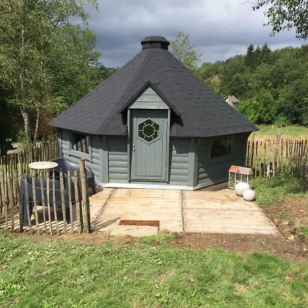 La Cabane De L'Atelier Bomal Eksteriør bilde